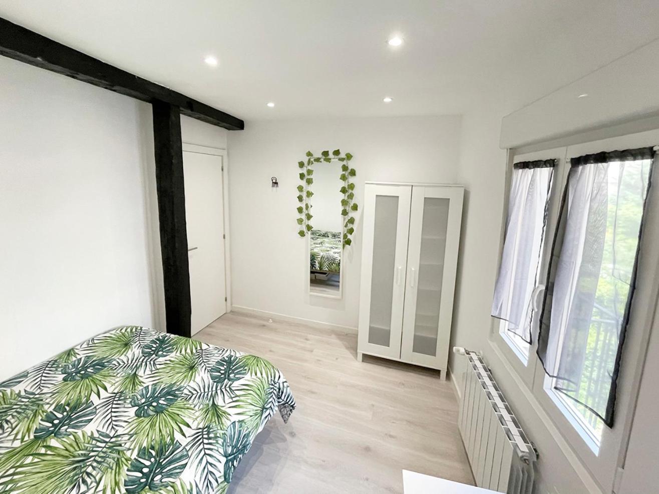 Luminoso Apartamento En Pleno Centro De Santender Kültér fotó
